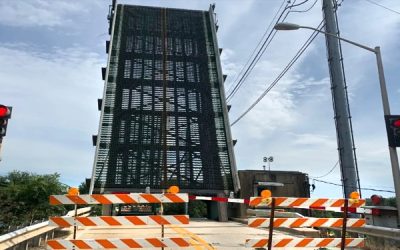Brandon Bridge Over Des Plaines River Closed for 1 Year!