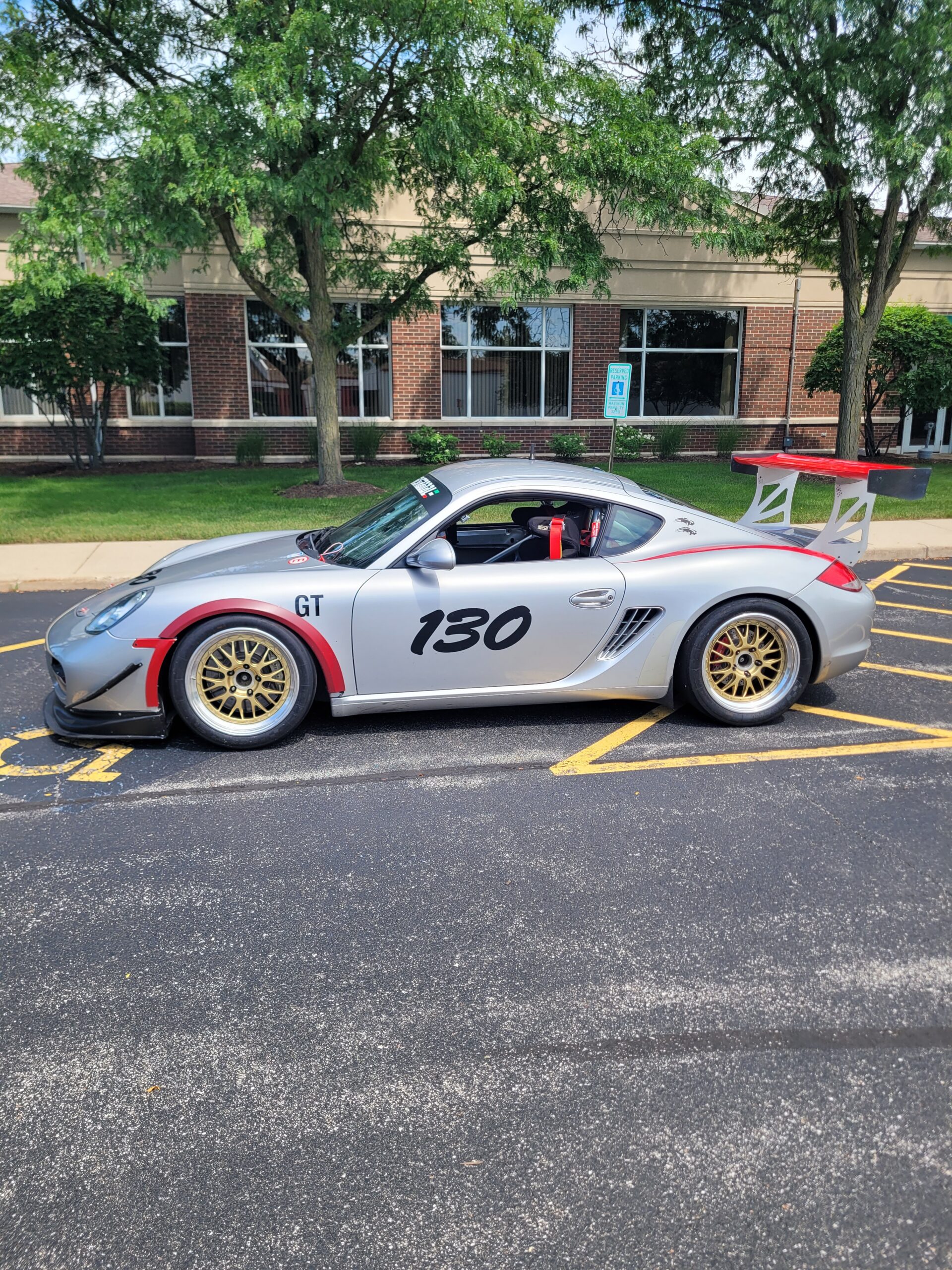 2010 Porsche Cayman S Interseries car